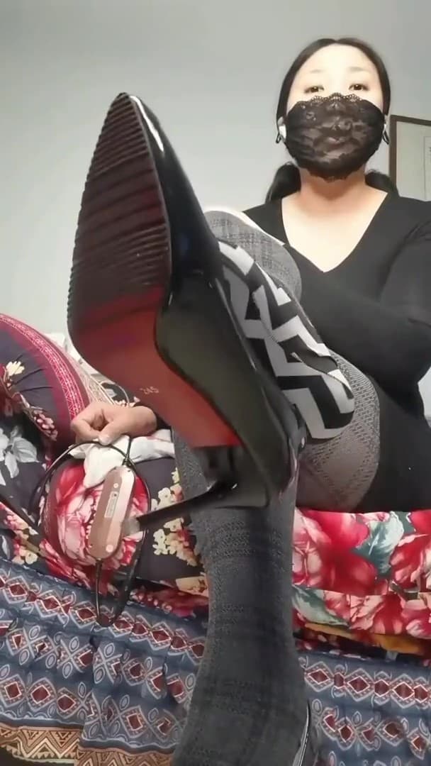 桃仙小妖精视频合集10G