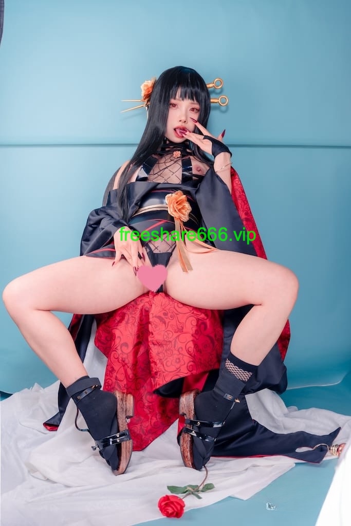 B站UP主coser草莓羽衣大尺度合集33.9G