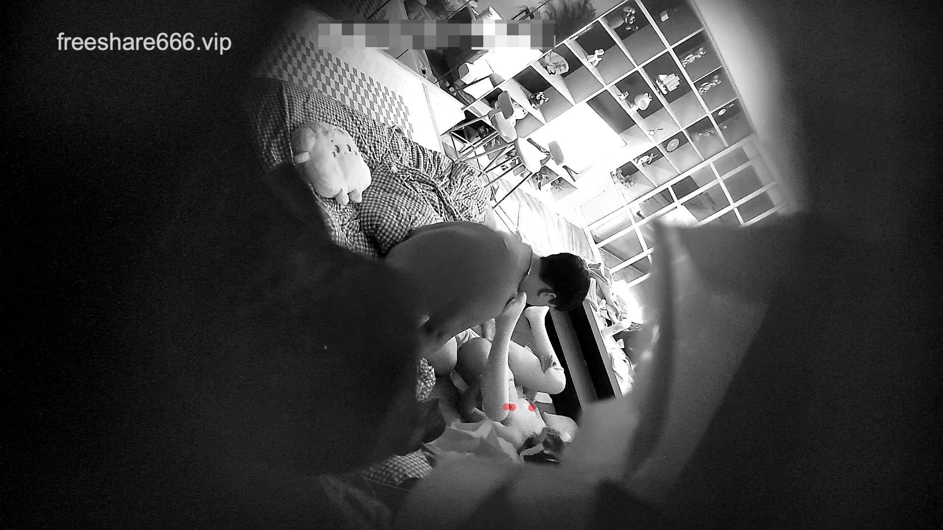 酒店实录-外表纯情反差极品骚女|男主扛不住用笔捅2.6G