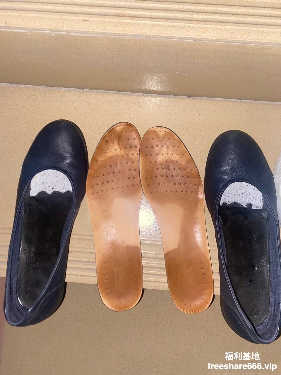 大神尾随美容院空姐扫楼打胶保养1-2+打胶各种鞋子1-3合集25.6G